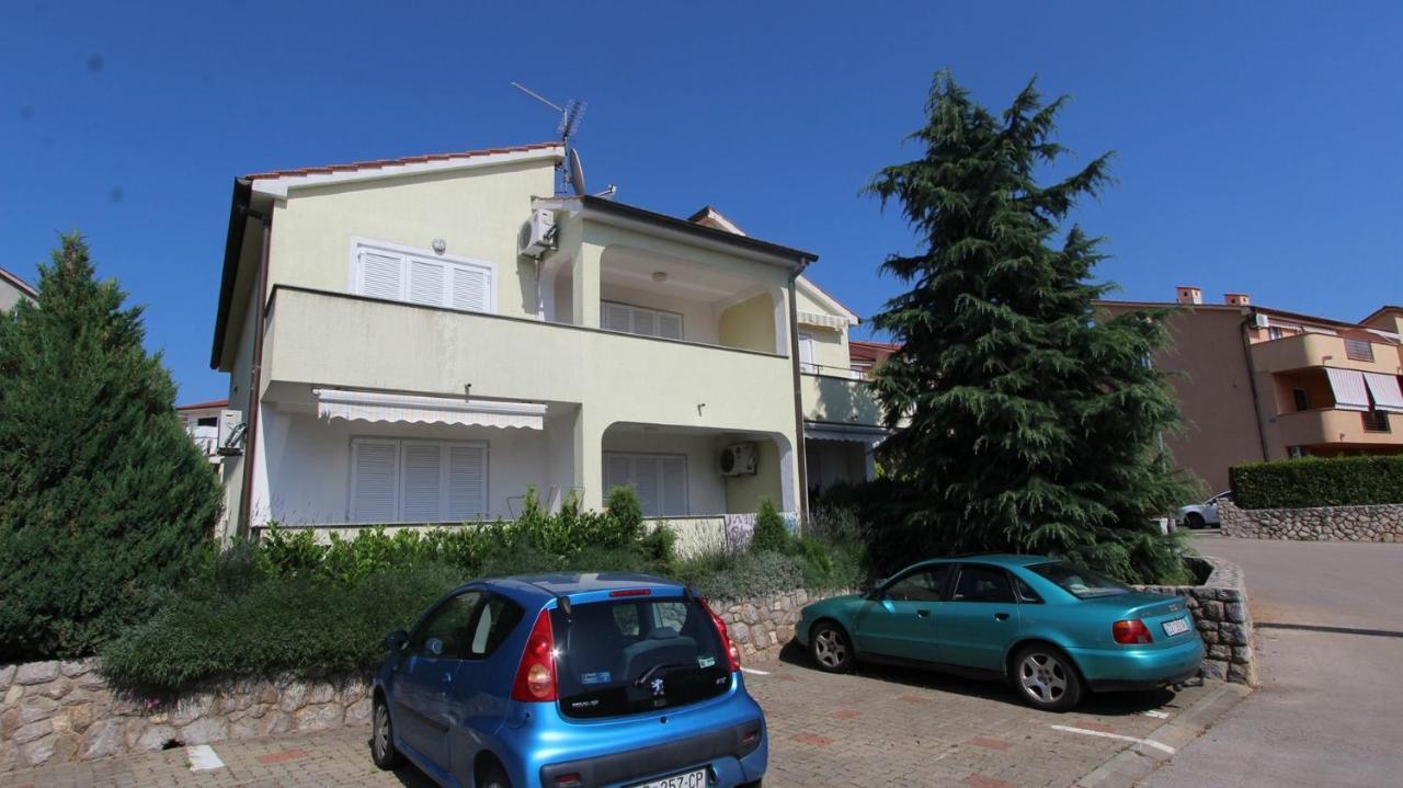Apartments Grahovac Malinska Exterior foto